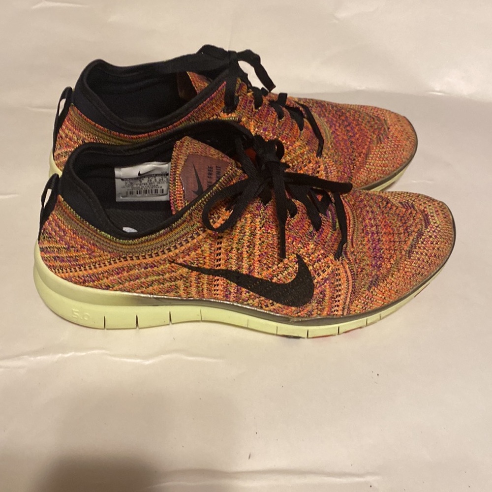 NIKE FREE TR FLYKNIT 718785-801 WOMEN MULTICOLOR SNEAKERS SIZE 7.5